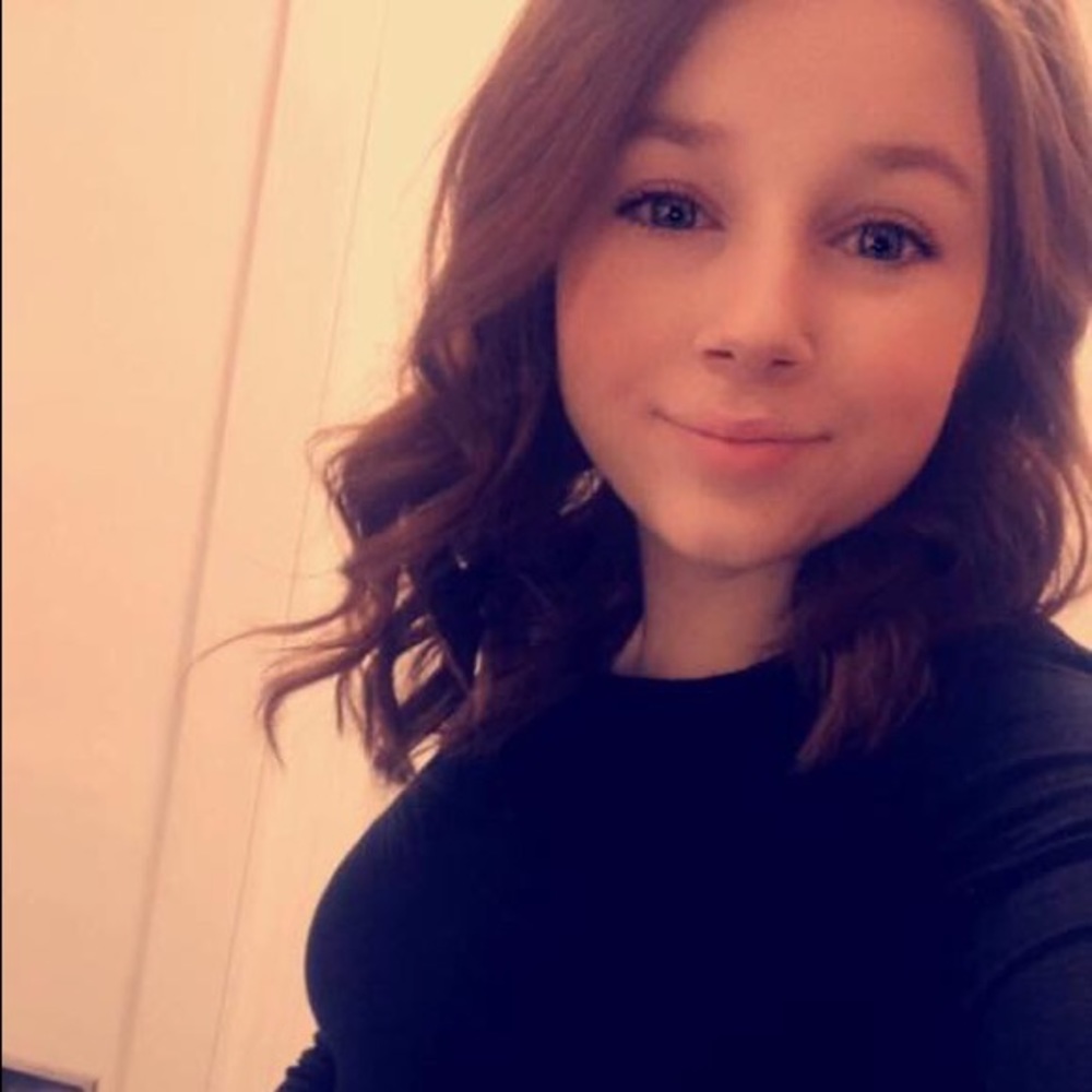 Meet your Posher, Hailey